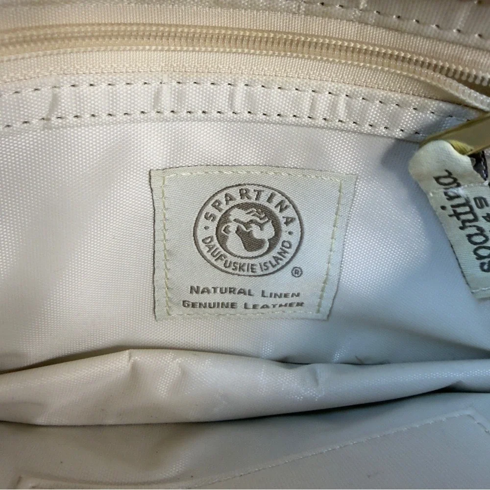 Spartina 449 Floral Wristlet Wallet Blue Pink Cream Linen Leather‎ Small